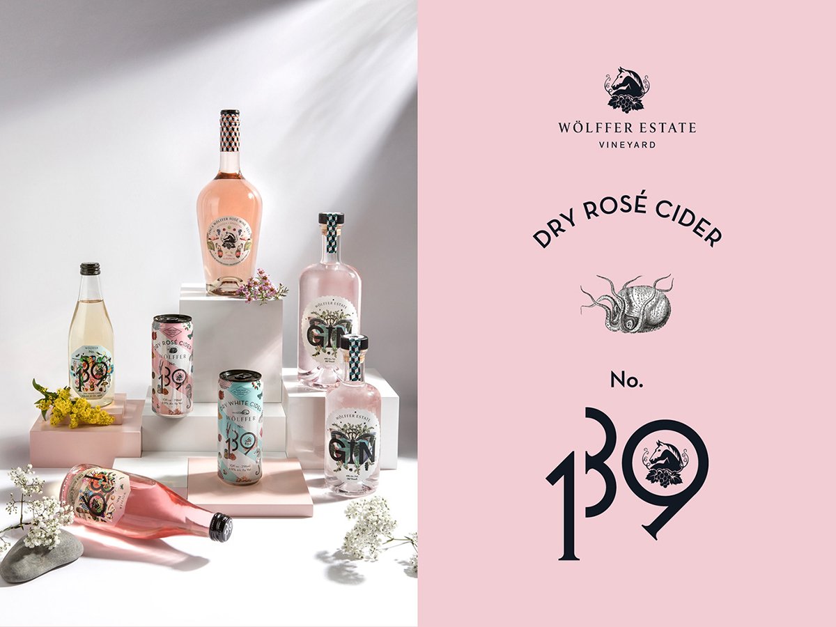 2018網(wǎng)紅飲料品牌VI設計和包裝設計案例，VI設計，品牌VI設計，飲料VI設計，飲料包裝設計，網(wǎng)紅品牌VI設計，深圳VI設計，左右格局