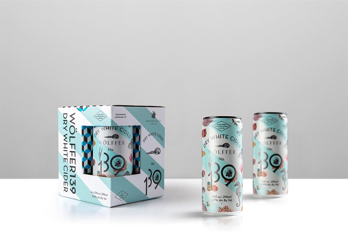 2018網(wǎng)紅飲料品牌VI設計和包裝設計案例，VI設計，品牌VI設計，飲料VI設計，飲料包裝設計，網(wǎng)紅品牌VI設計，深圳VI設計，左右格局